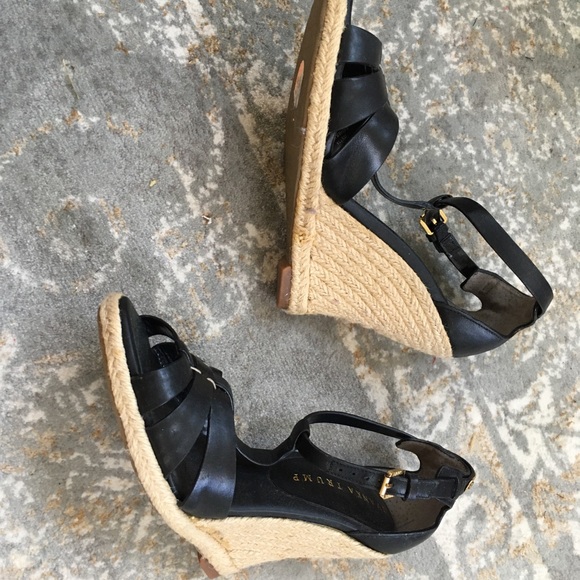 Ivanka Trump wedges size 6m - Picture 3 of 8